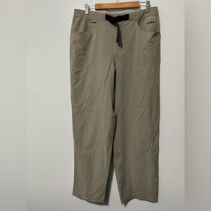 Men’s The North Face apex pants khaki color size 34